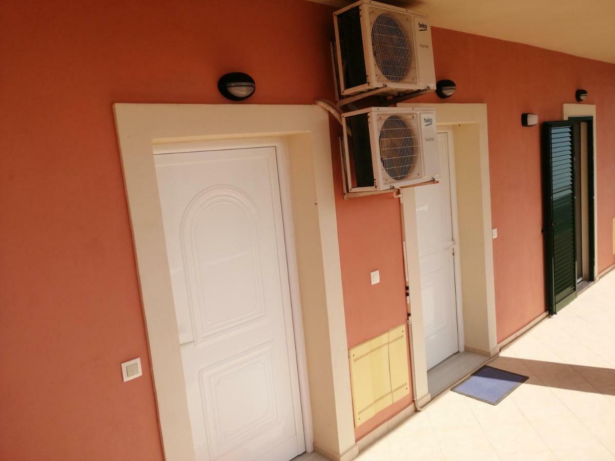 Helen'S House Apartman Ksamil Kültér fotó